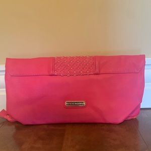 Steve Madden pink clutch